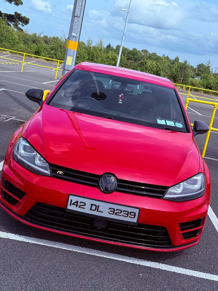 Volkswagen Golf 2014 - Image 2