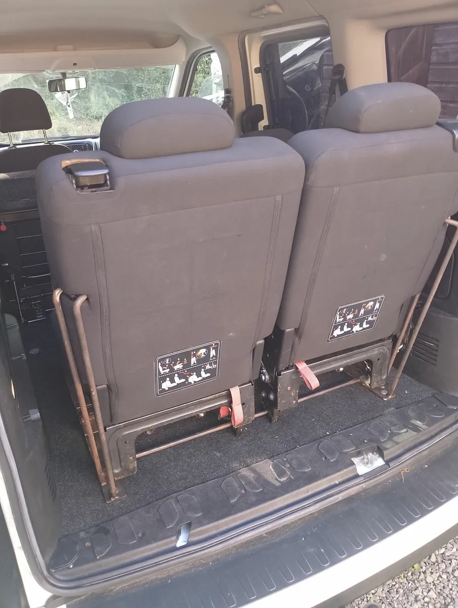 2017 fiat doblo rear foldable removable seats - Image 3
