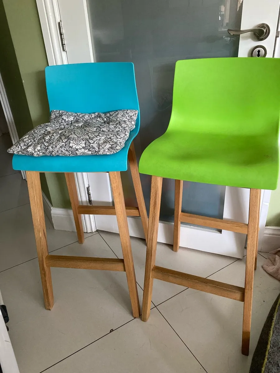 Two high stools - Image 1