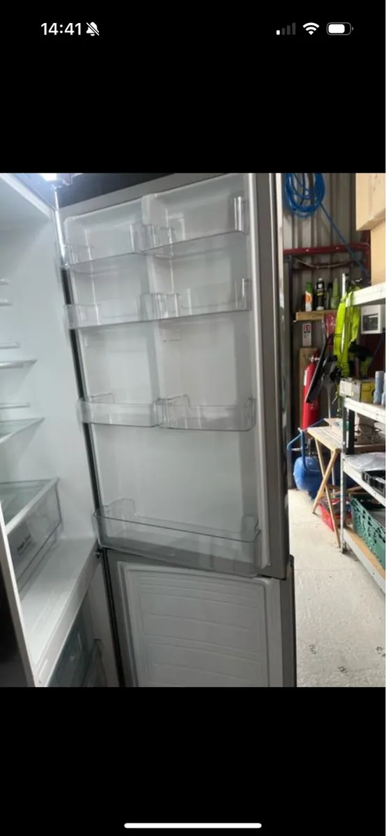 LG fridge freezer - Image 3