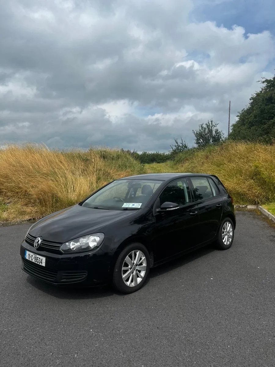 2011 VW Golf 1.6TDi *Great Spec* - Image 2
