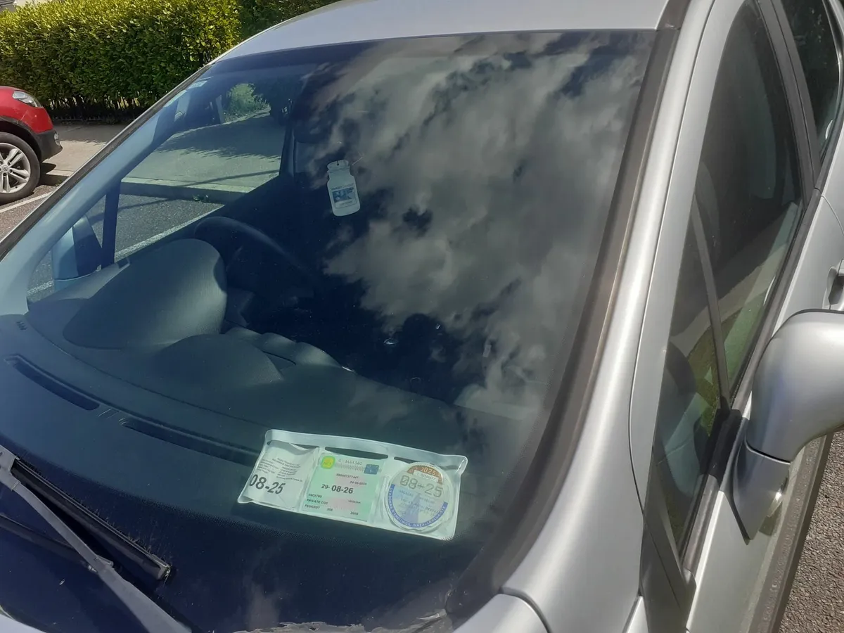 Peugeot 308 2009 - Image 2