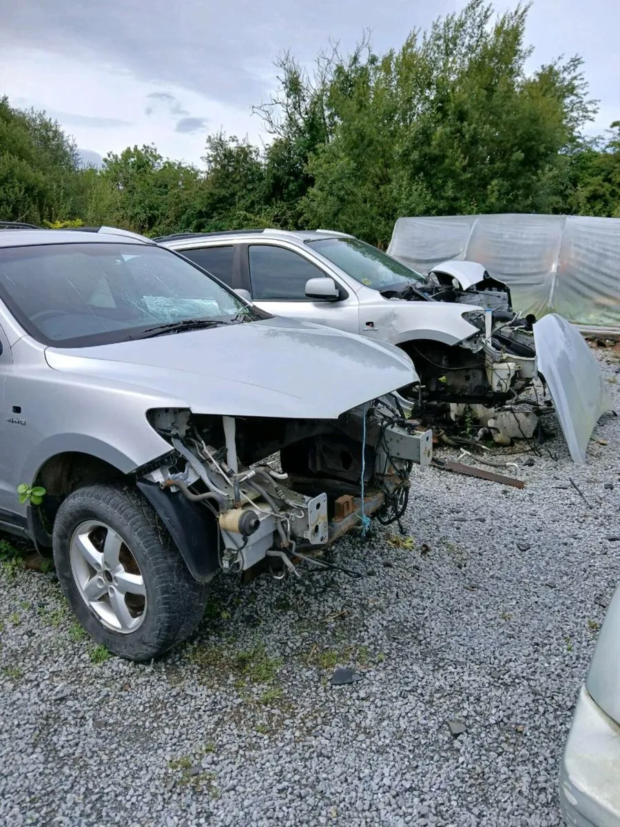 Hyundai Santa Fe parts for sale - Image 2