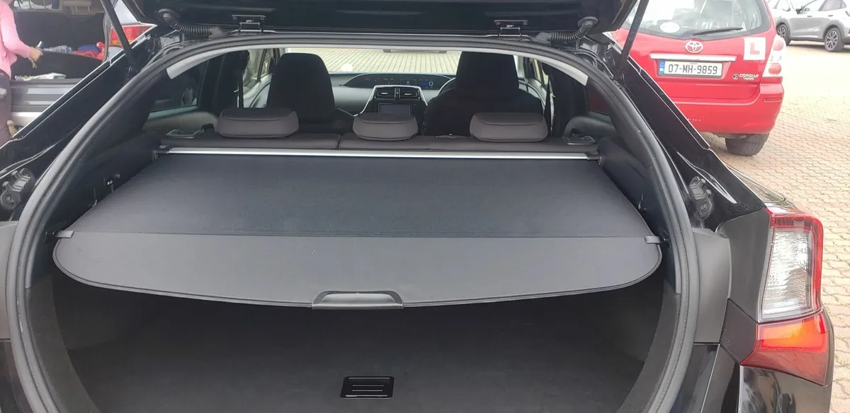 Toyota Prius 2021 - Image 3