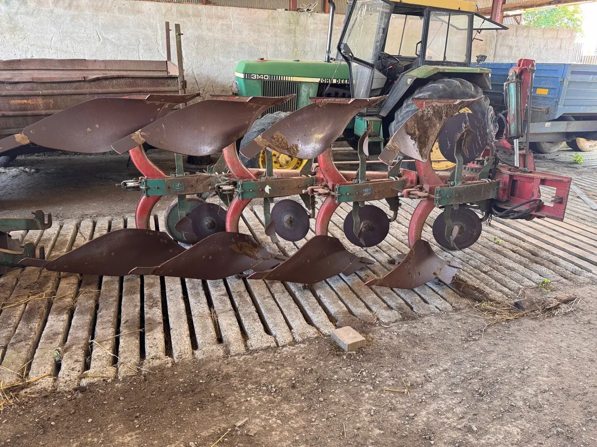 Kverneland 4 furrow Plough - (no vat) - Image 1