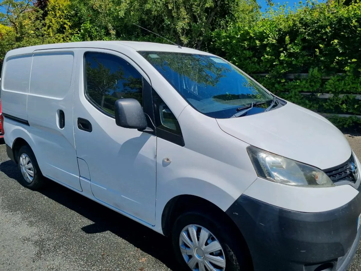 Nissan NV200 - Image 1