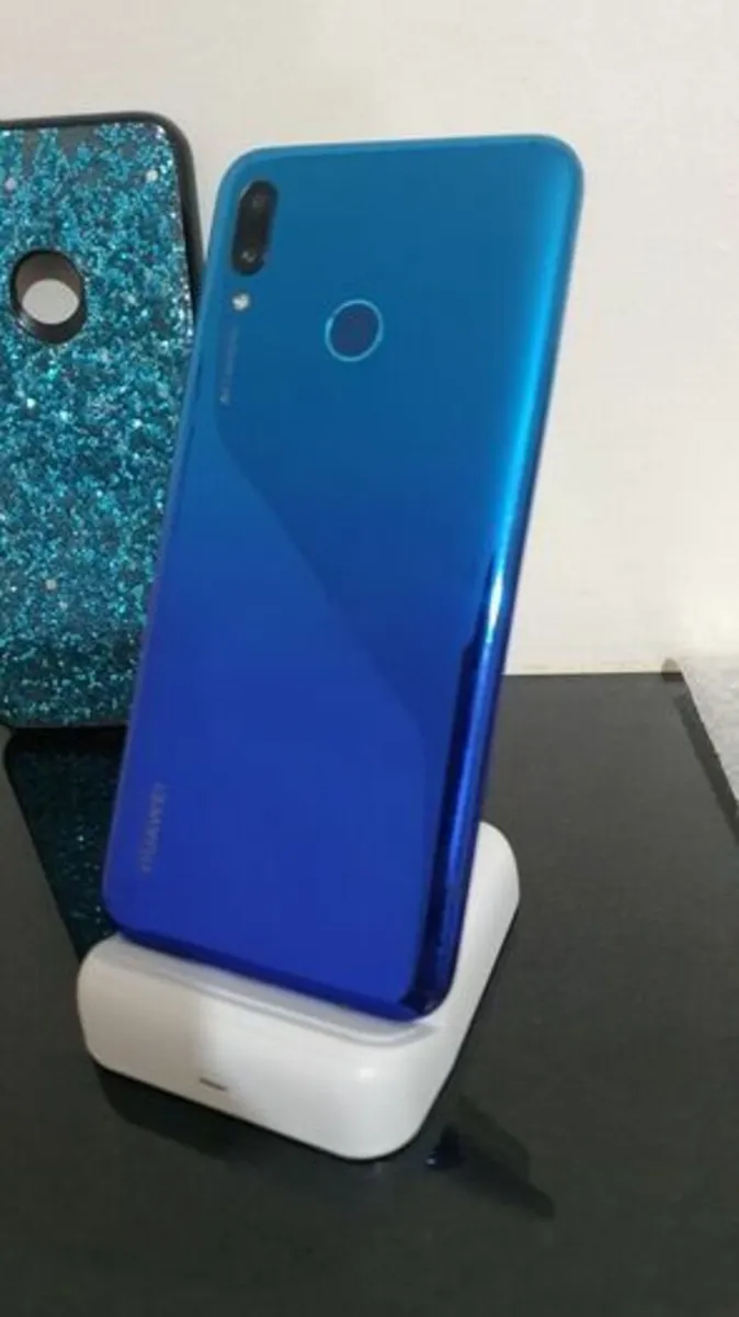 Huawei P smart single Sim 64GB - Aurora Blue - Image 2