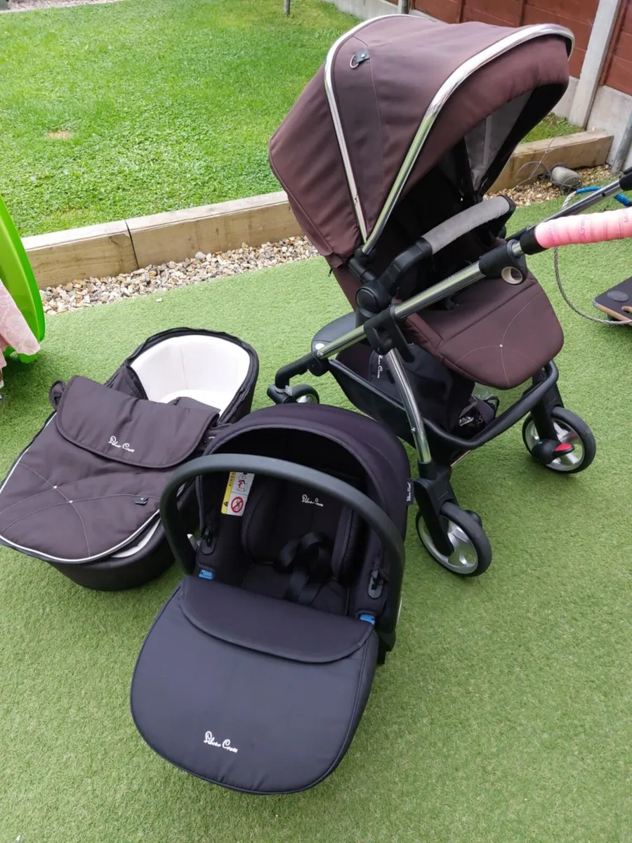 Silver Cross Wayfarer travel system