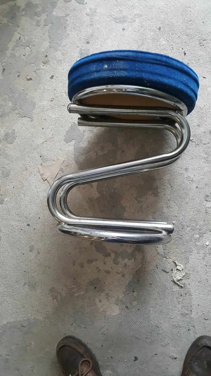 Bar stool - Image 4