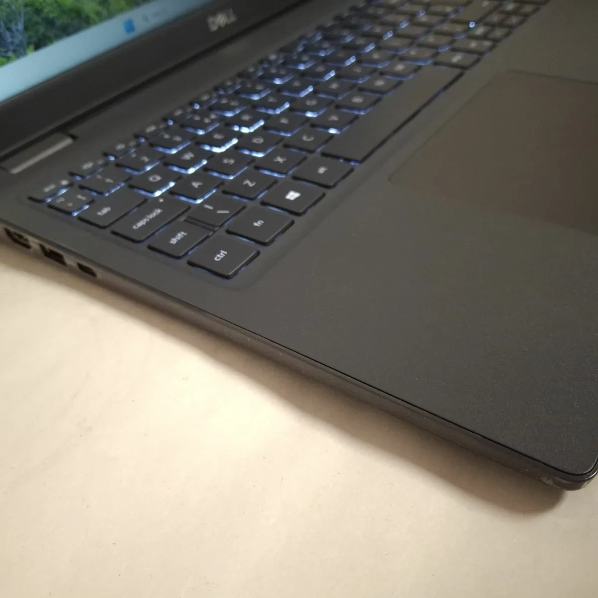 Dell Latitude 3510 | i5-10210U | 16GB RAM | 256GB - Image 4