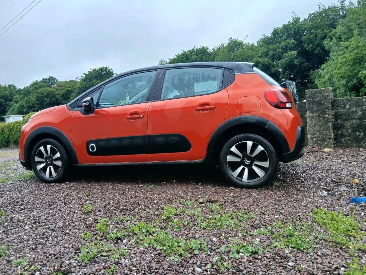 Car - Image 3