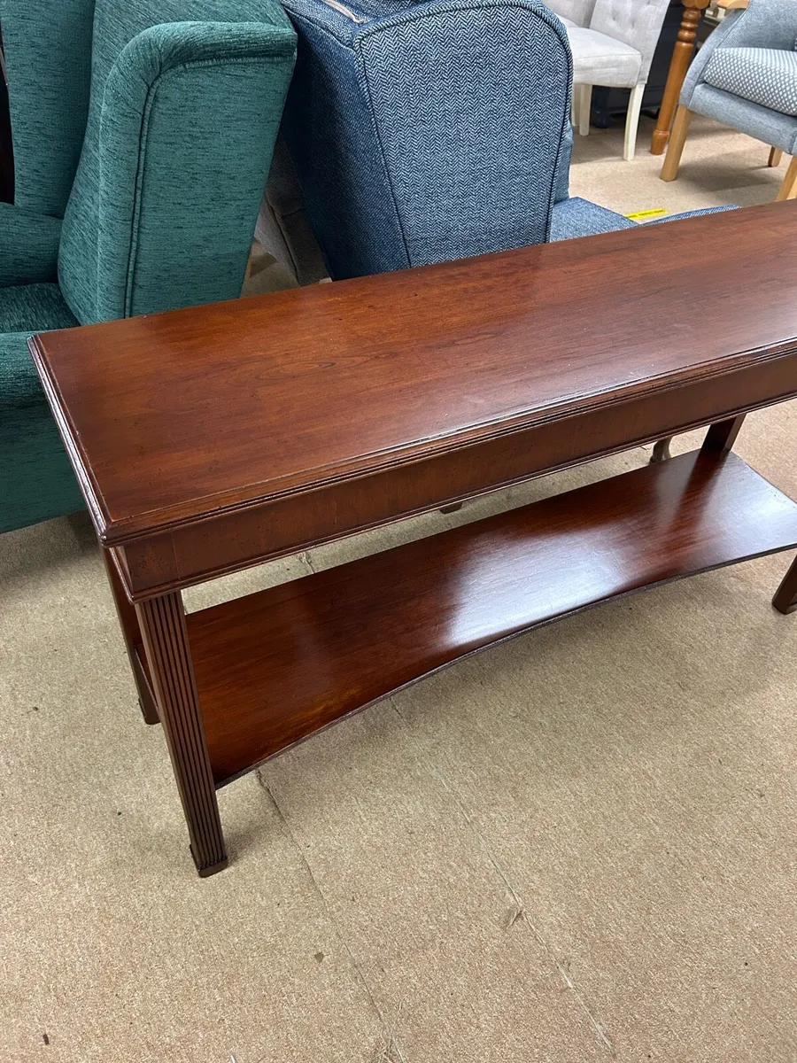 Hall table - Image 2