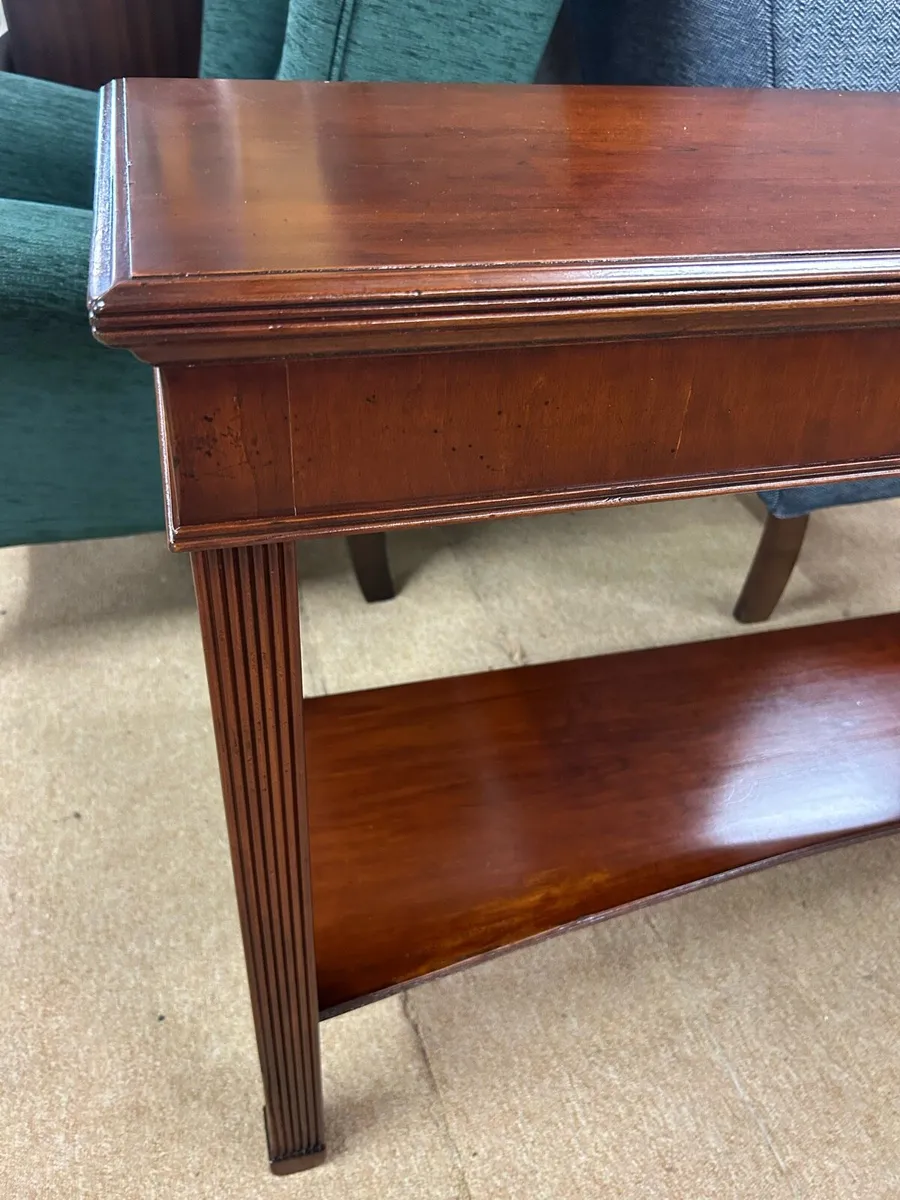 Hall table - Image 3