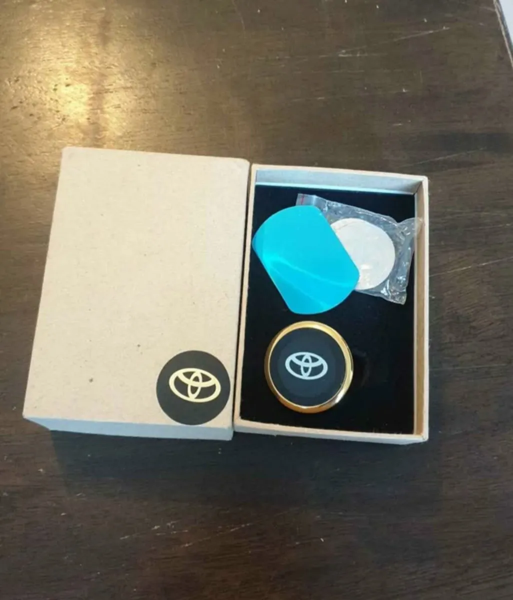 Toyota phone holder - Image 3