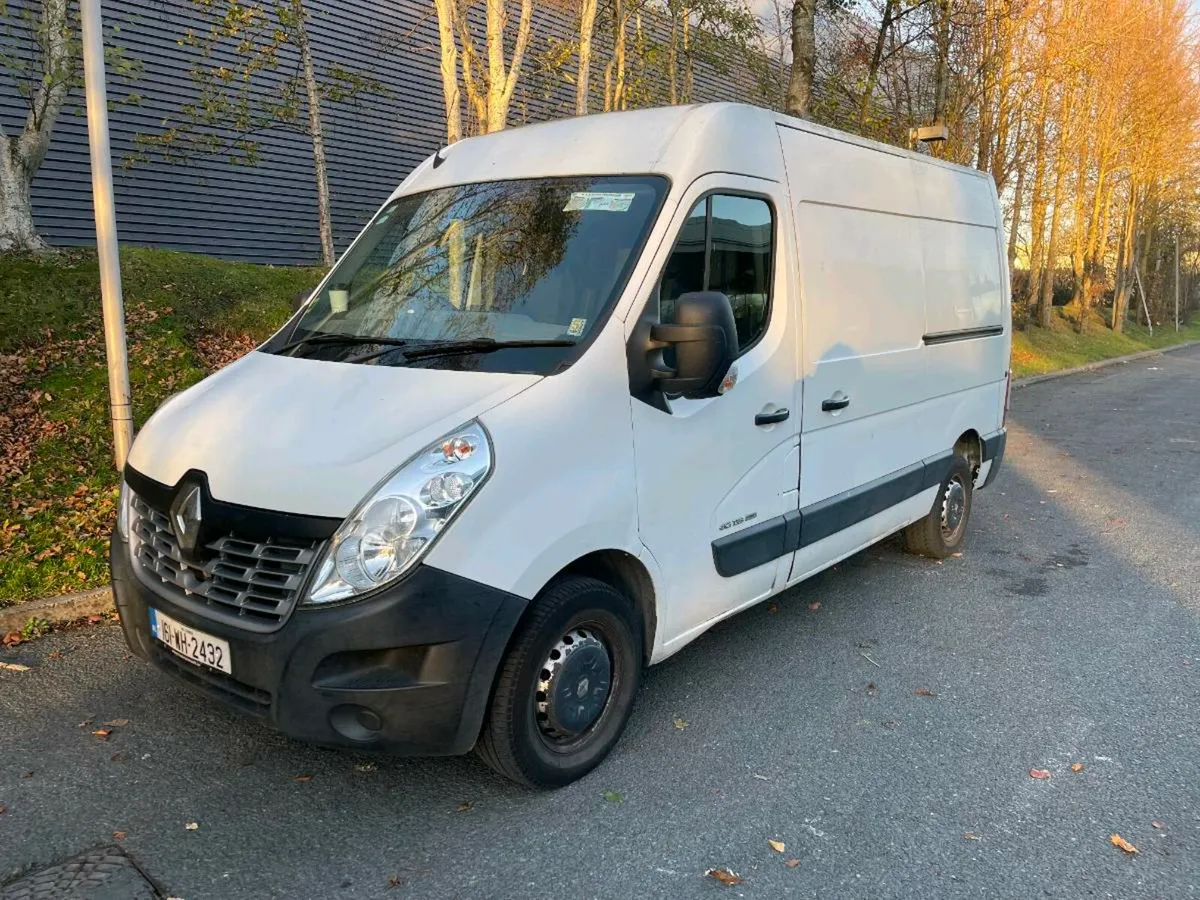Renault Master Energy business 135bhp MM35 - Image 1