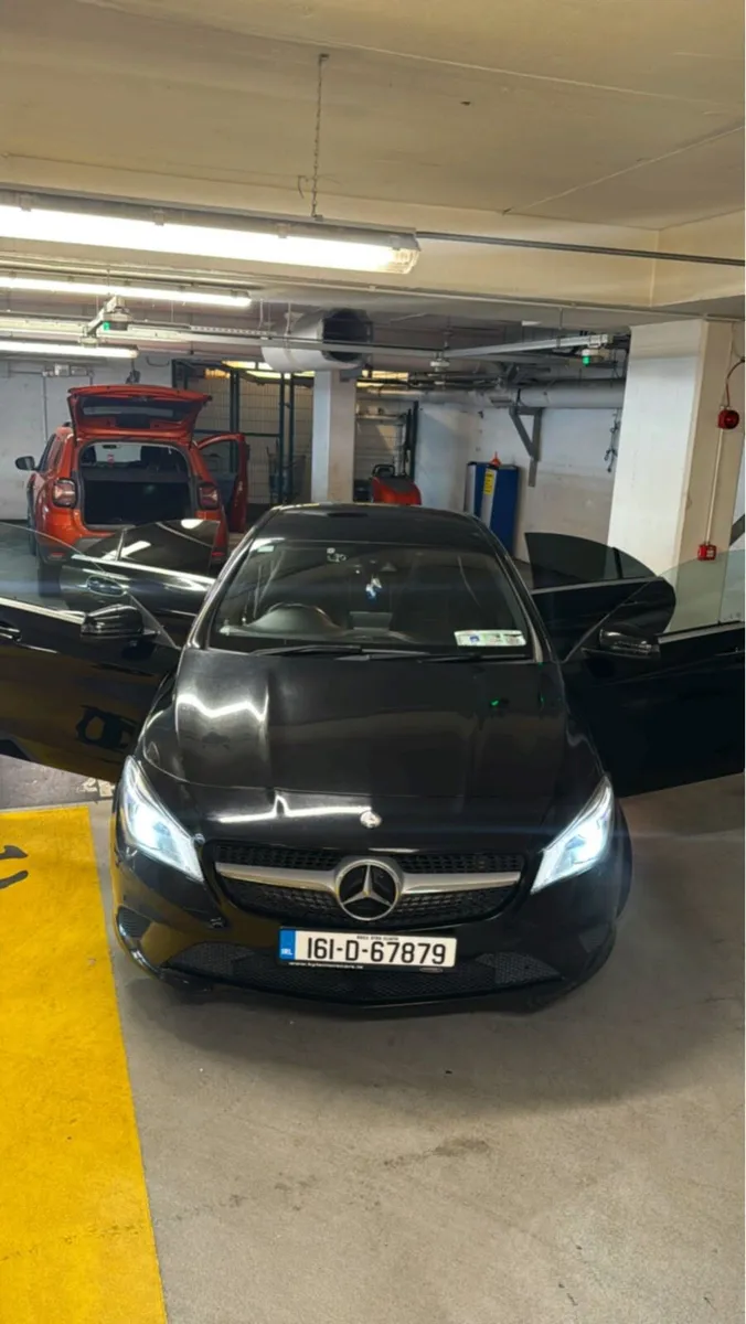 Mercedes Benz CLA 180 1.6L - Image 1