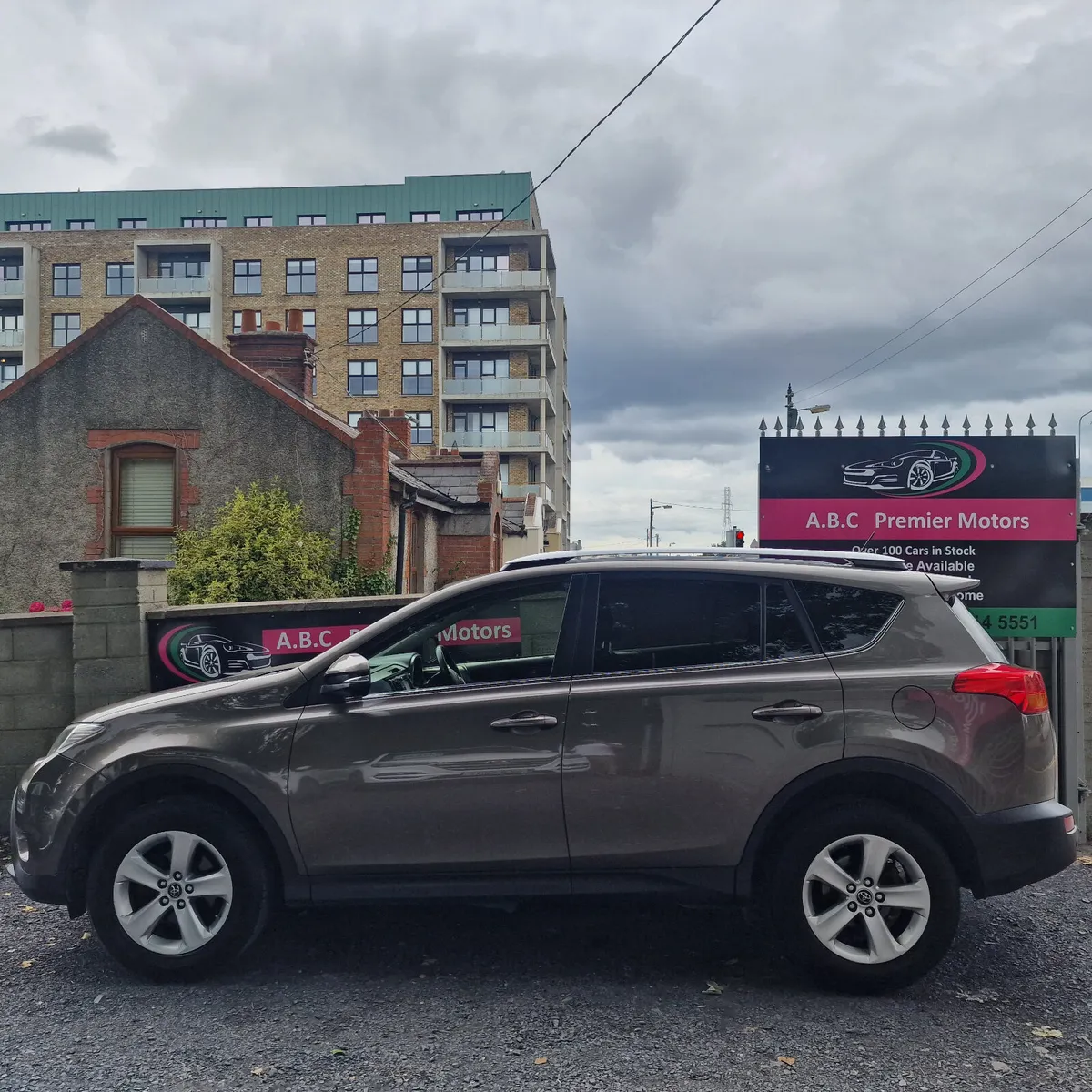 Toyota RAV4 Luna  2015 Nct 03/26 - Image 3
