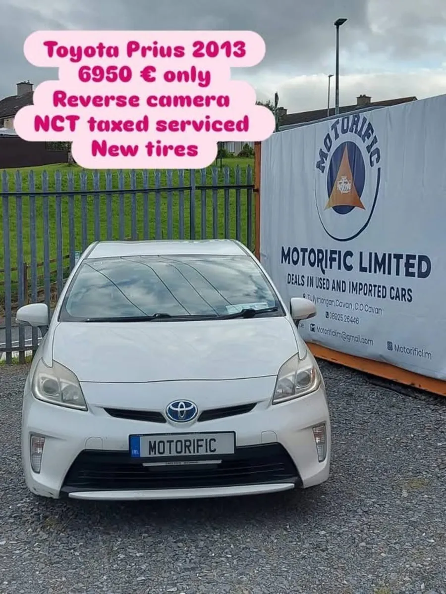 2013 Toyota Prius | reverse camera | 129k miles - Image 1