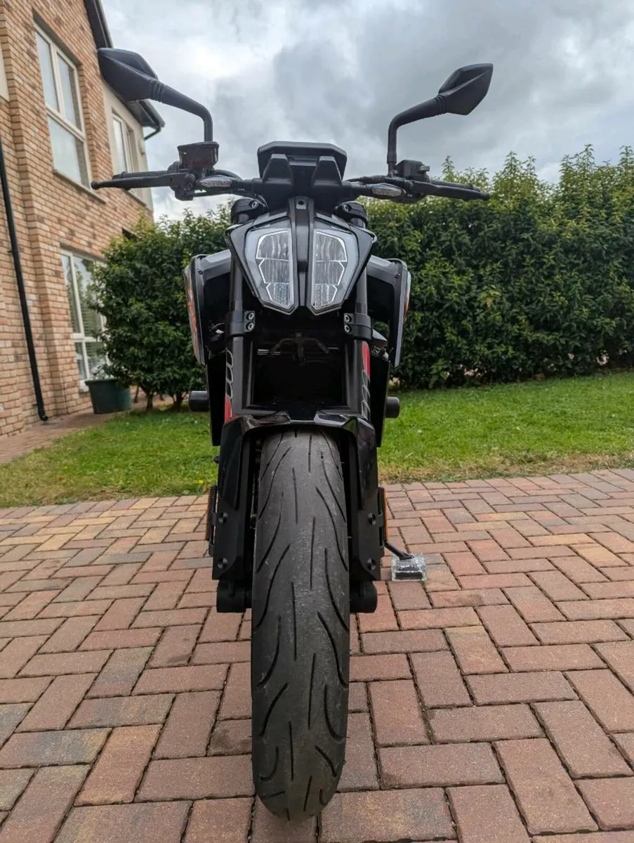 KTM 790 Duke - Image 3