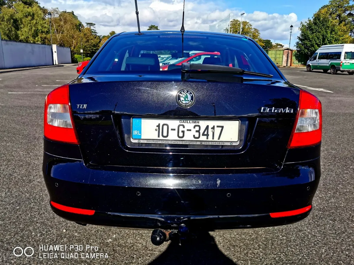 AUTOMATIC SKODA OCTAVIA ELEGANCE 1.6 TDI - Image 4