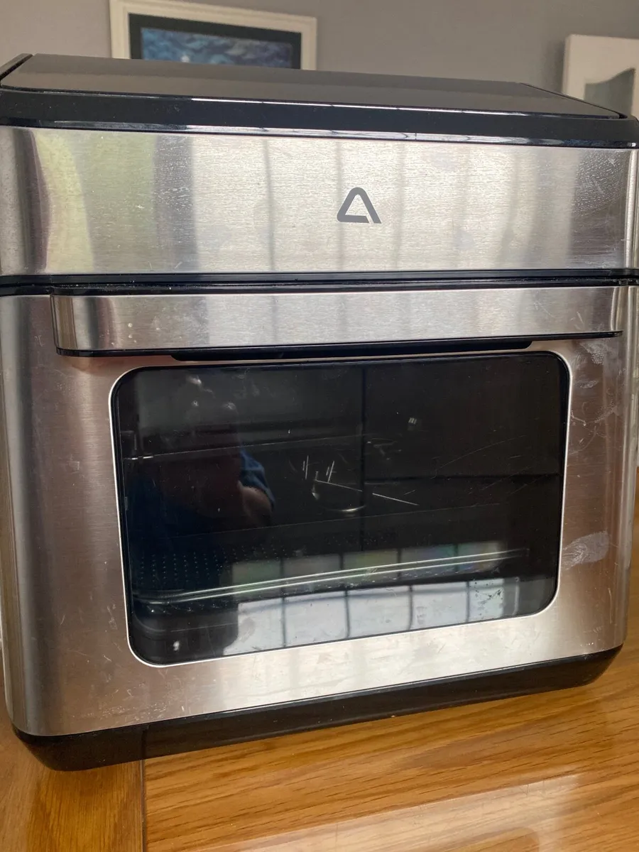 Air fryer oven - Image 1