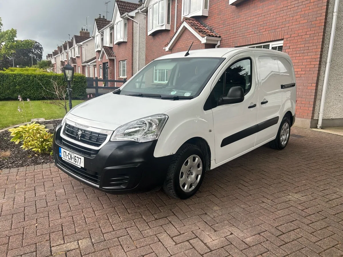Peugeot partner van 2017 (Doe 12/25) - Image 4