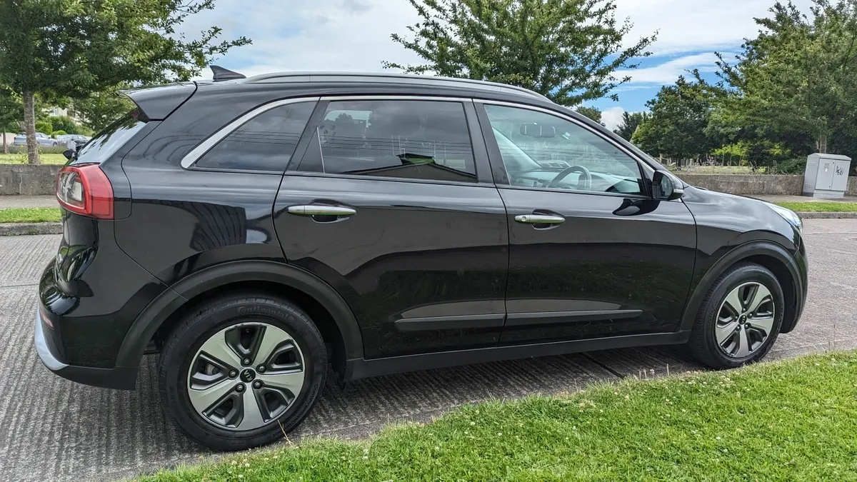 KIA Niro 2018 - Automatic Hybrid. €15,950 - Image 1