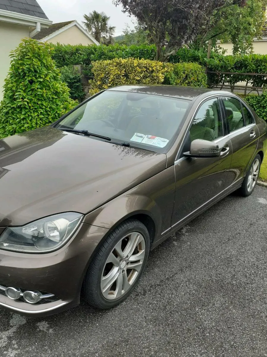 Car - Image 4