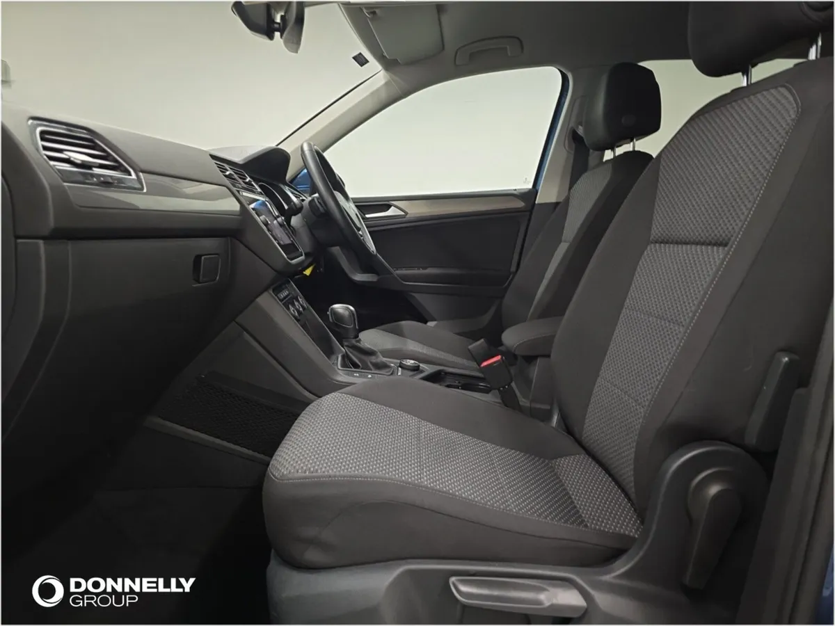 Volkswagen Tiguan Allspace Diesel Estate Match - Image 4