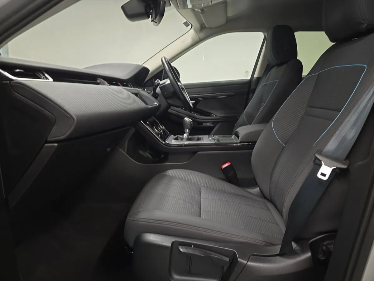 Land Rover Range Rover Evoque Diesel Hatchback - Image 3