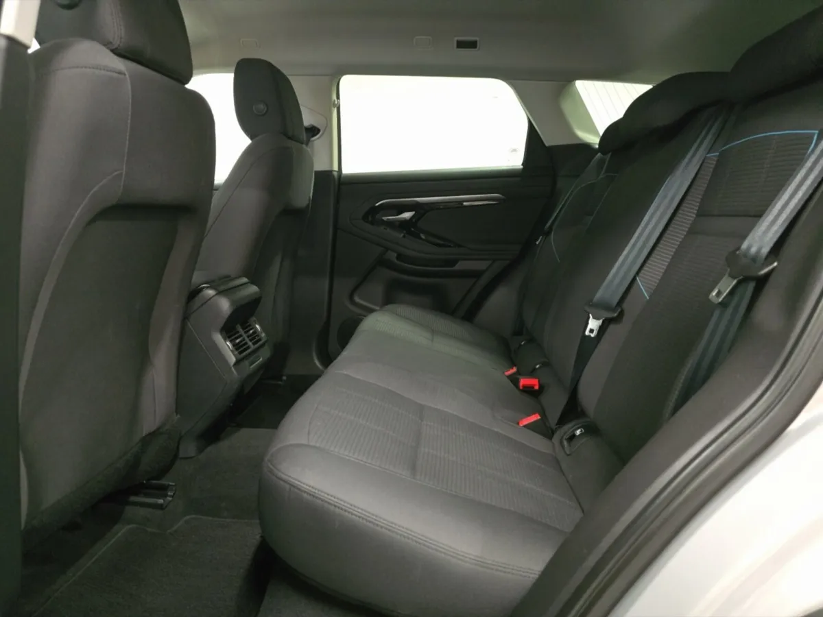 Land Rover Range Rover Evoque Diesel Hatchback - Image 4