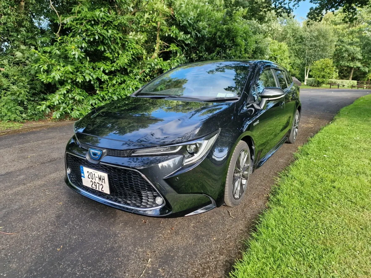 2020 Toyota Corolla WXB estate 2020 hybrid - Image 3