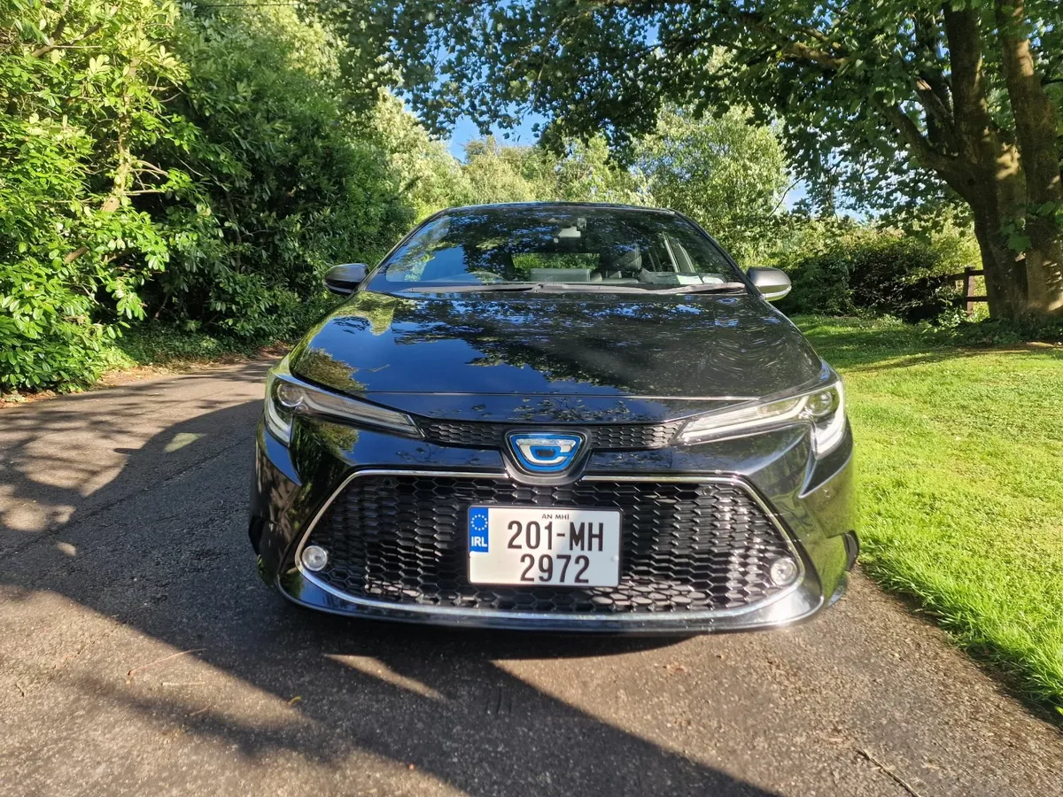 2020 Toyota Corolla WXB estate 2020 hybrid - Image 4
