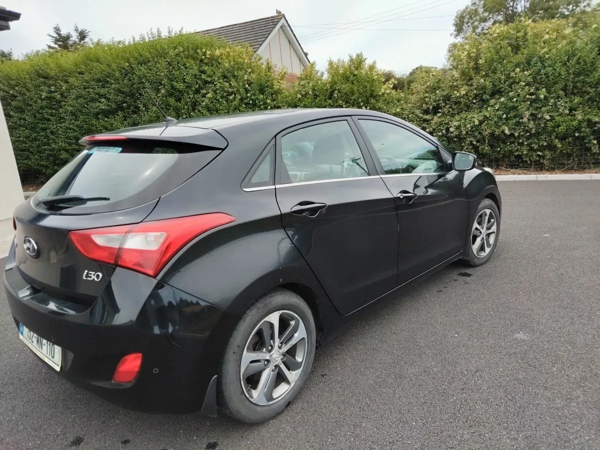 Hyundai i30 2015 - Image 2