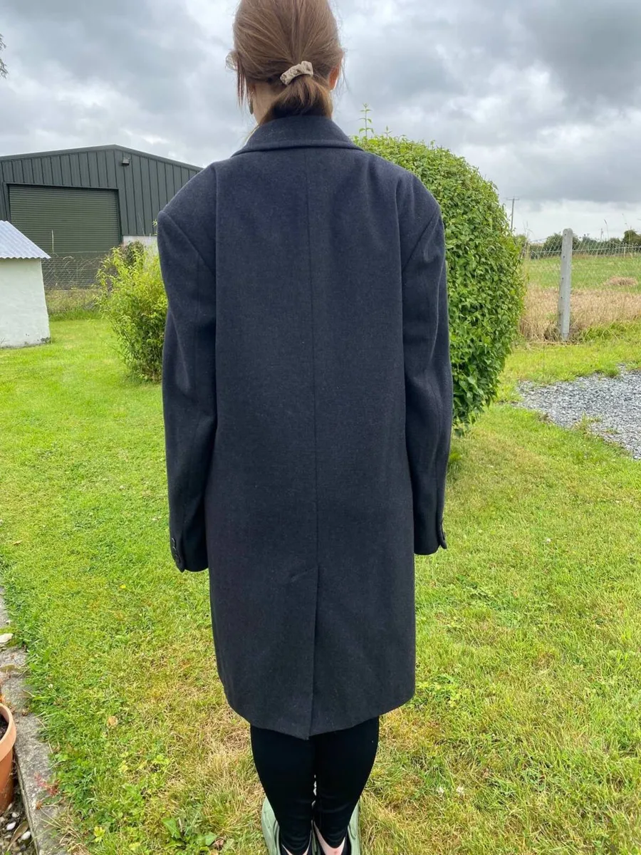 Clothing - Image 2