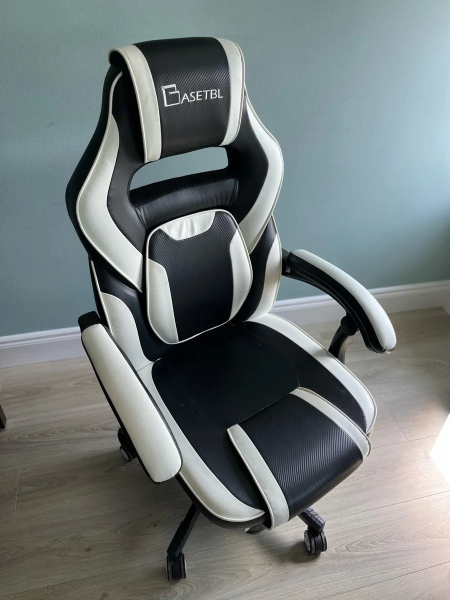 Gaming chair - Image 3