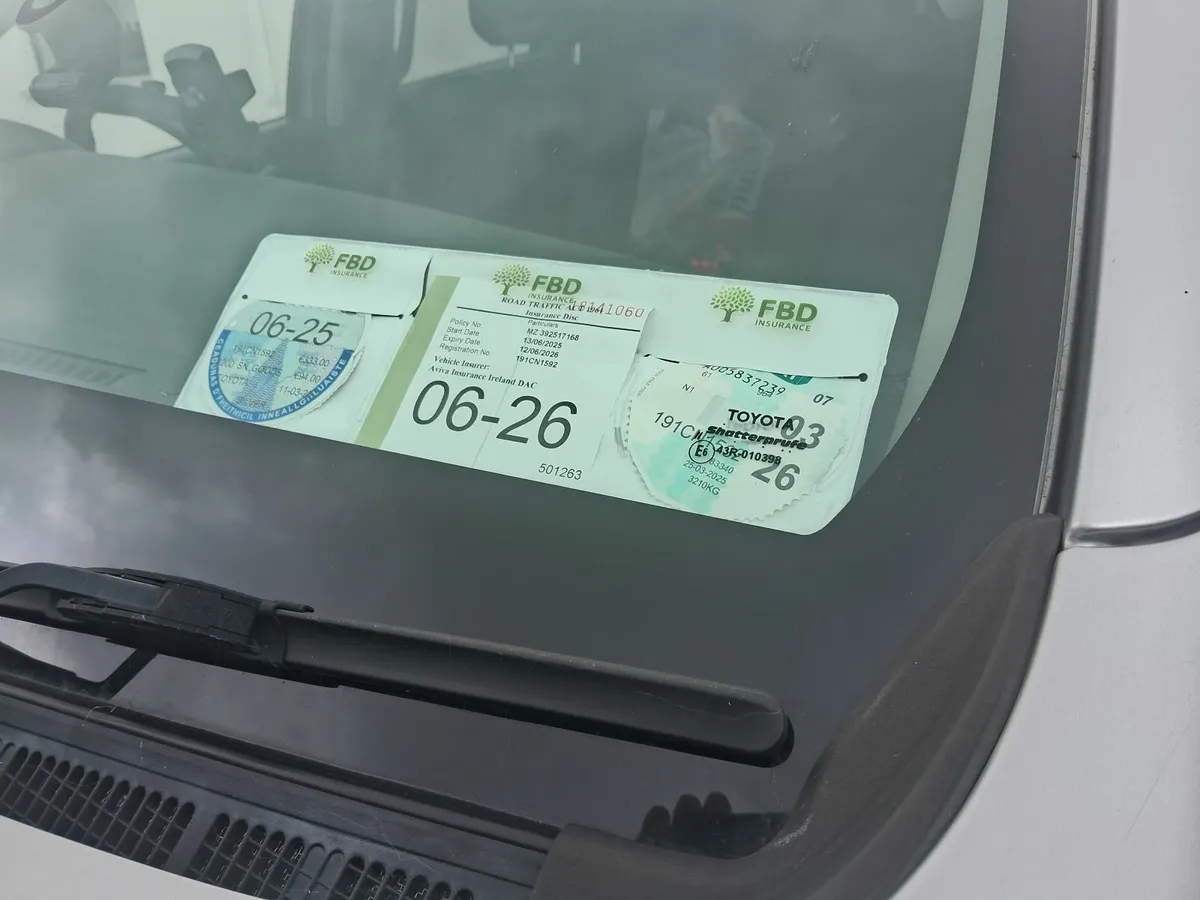 Toyota Hilux 2019 - Image 2
