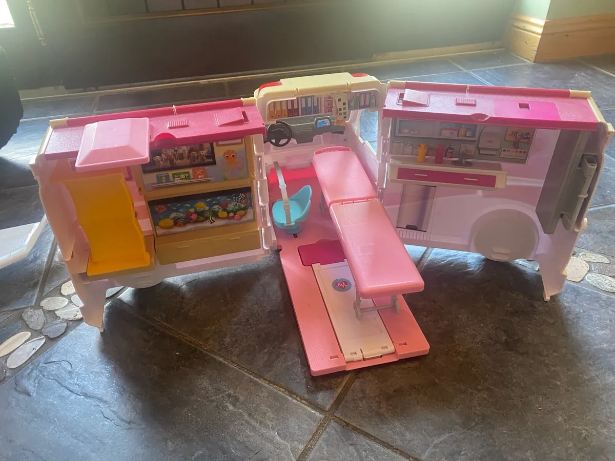 Barbie toys - Image 2
