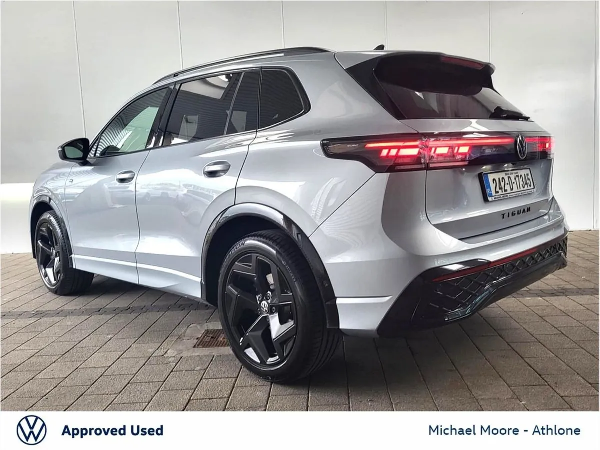 Volkswagen Tiguan R-line 2.0 TDI 150BHP DSG  (bla - Image 3