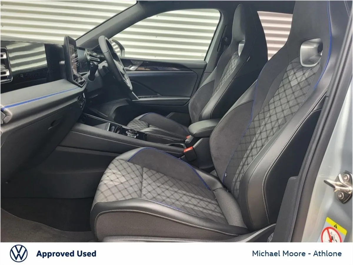 Volkswagen Tiguan R-line 2.0 TDI 150BHP DSG  (bla - Image 4