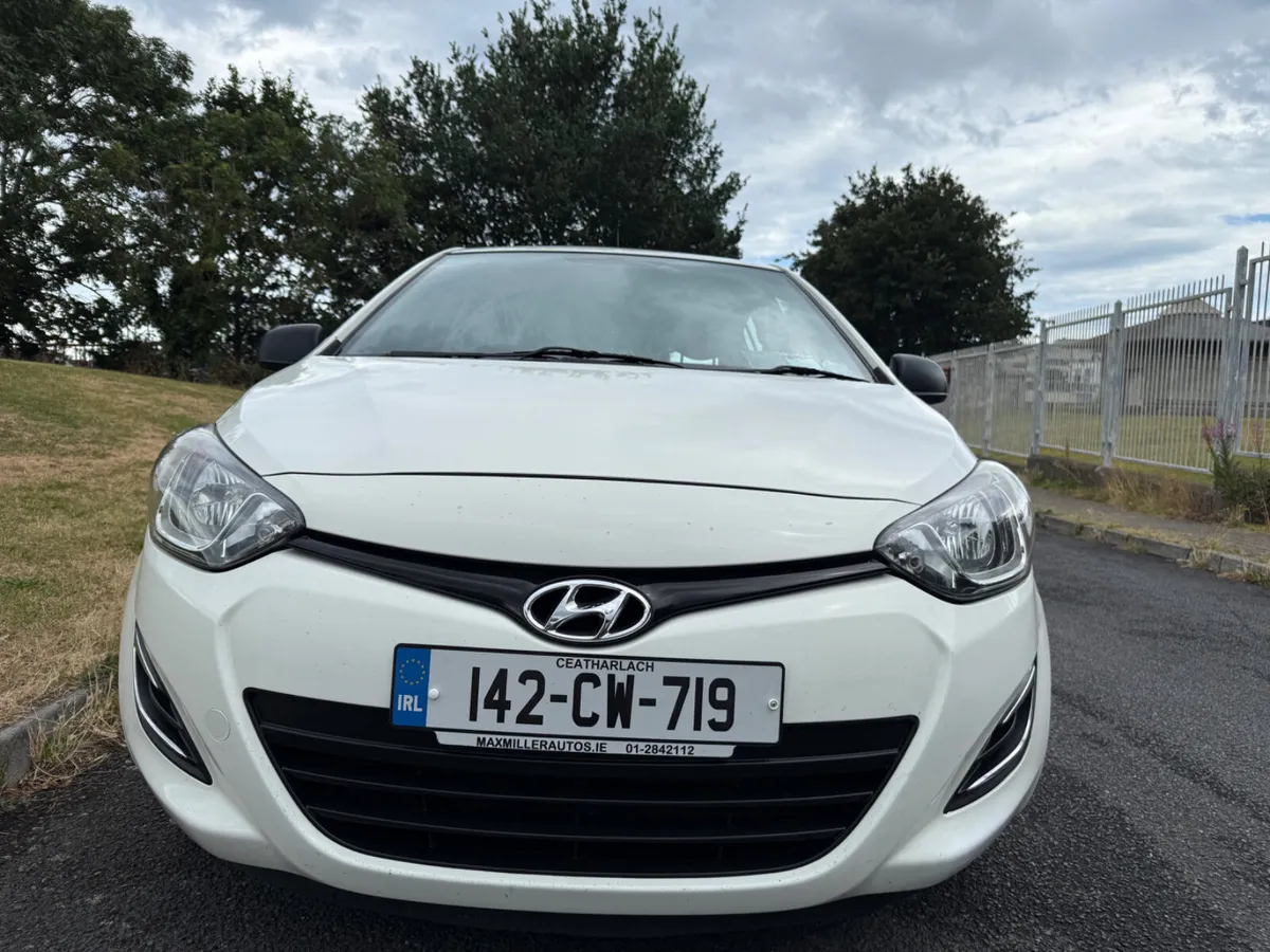 Hyundai i20 2014 CLASSIC 84BHP 5DR - Image 2