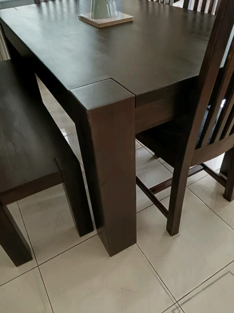 Dinning table and chairs - Image 1