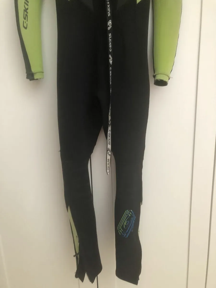 Kid / Childs Wetsuit - Image 2