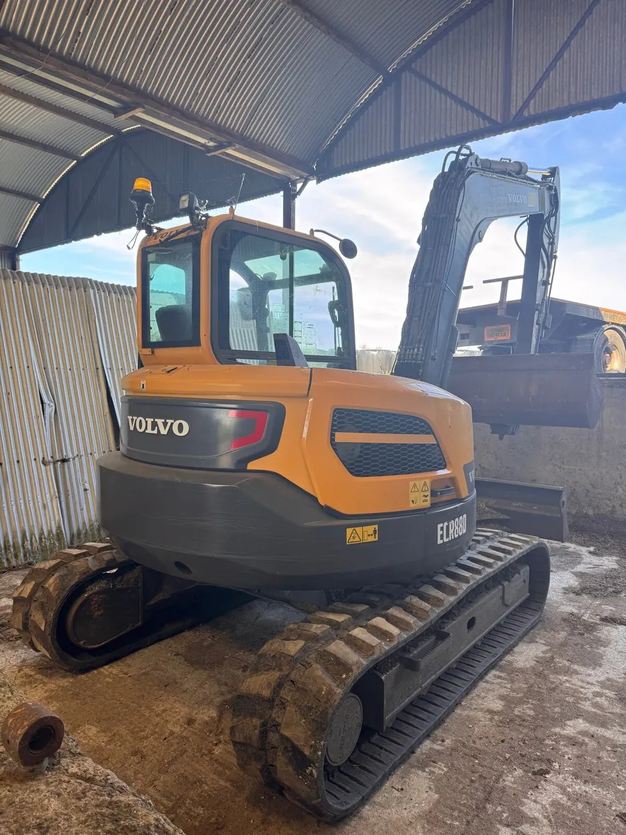 Volvo 8 Tonne Digger - (no vat) - Image 2
