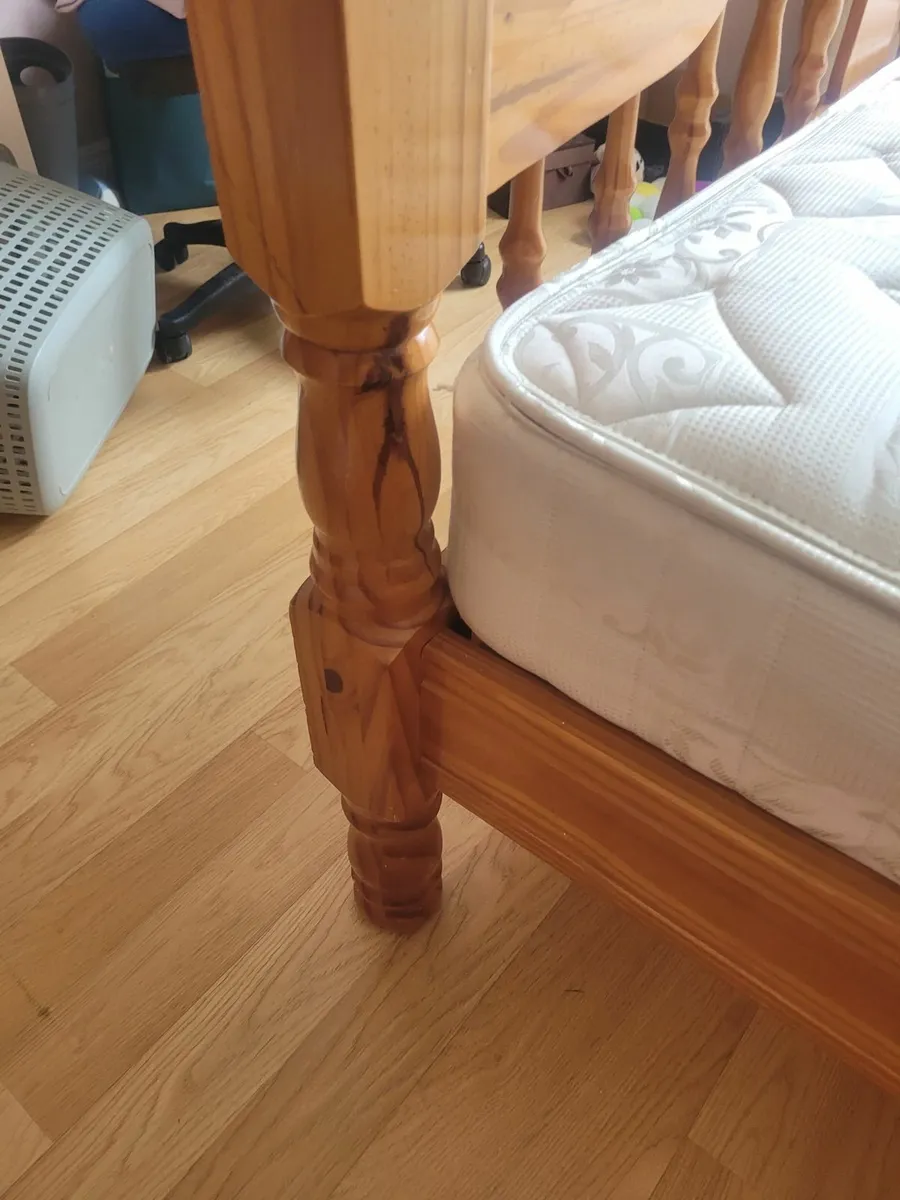 Double bed - Image 2