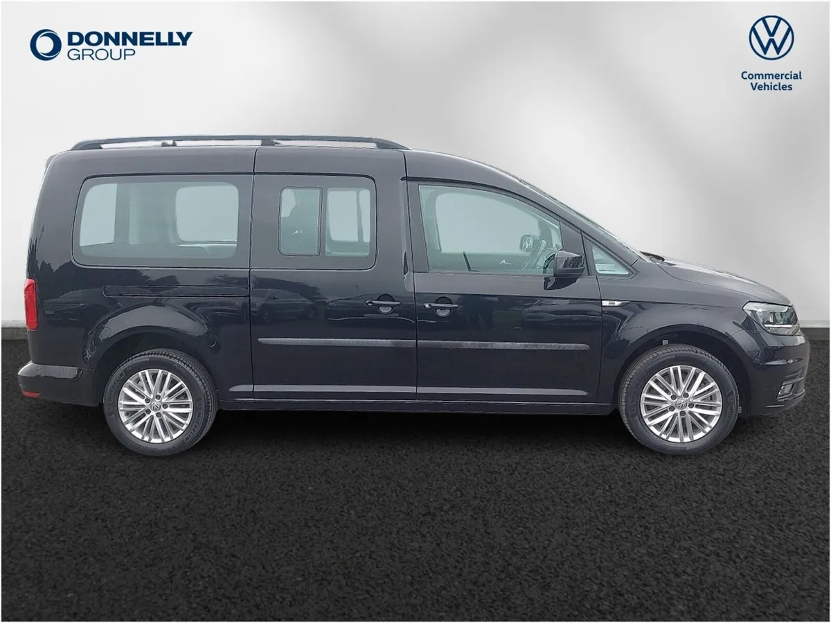 Volkswagen Caddy Maxi Life C20 Diesel Estate - Image 4