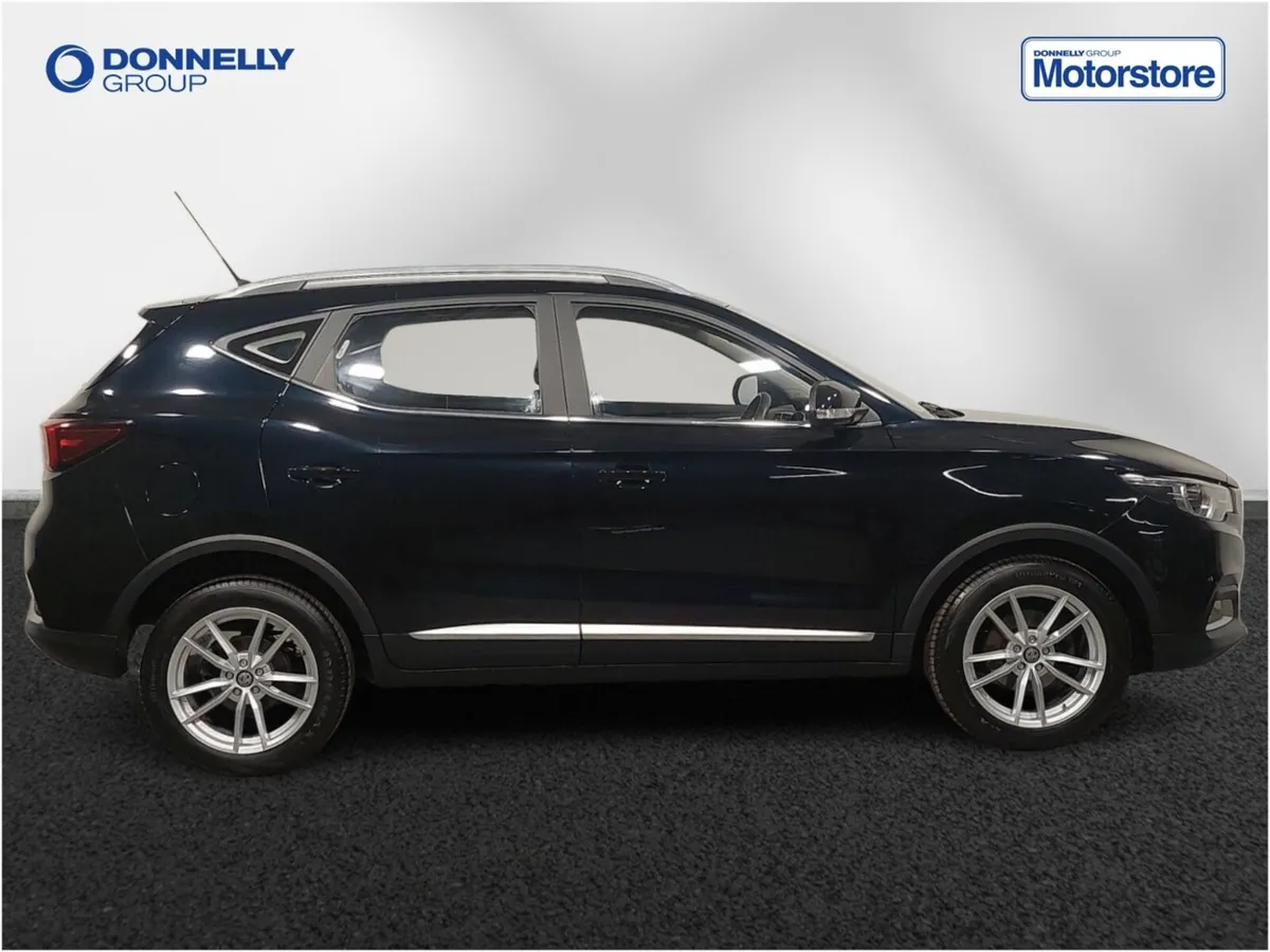 MG ZS Hatchback Exclusive - Image 3