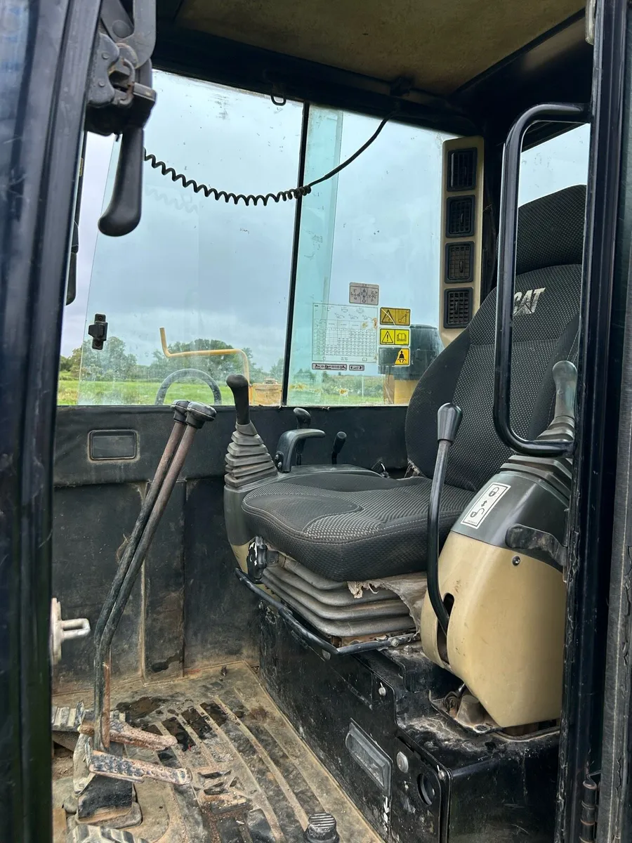 Cat 306 - Image 3