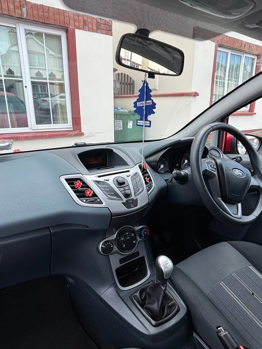 Ford Fiesta 2009 - Image 4