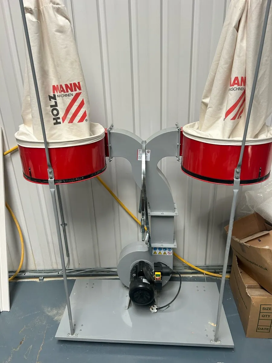 Dust Extractor - Image 1